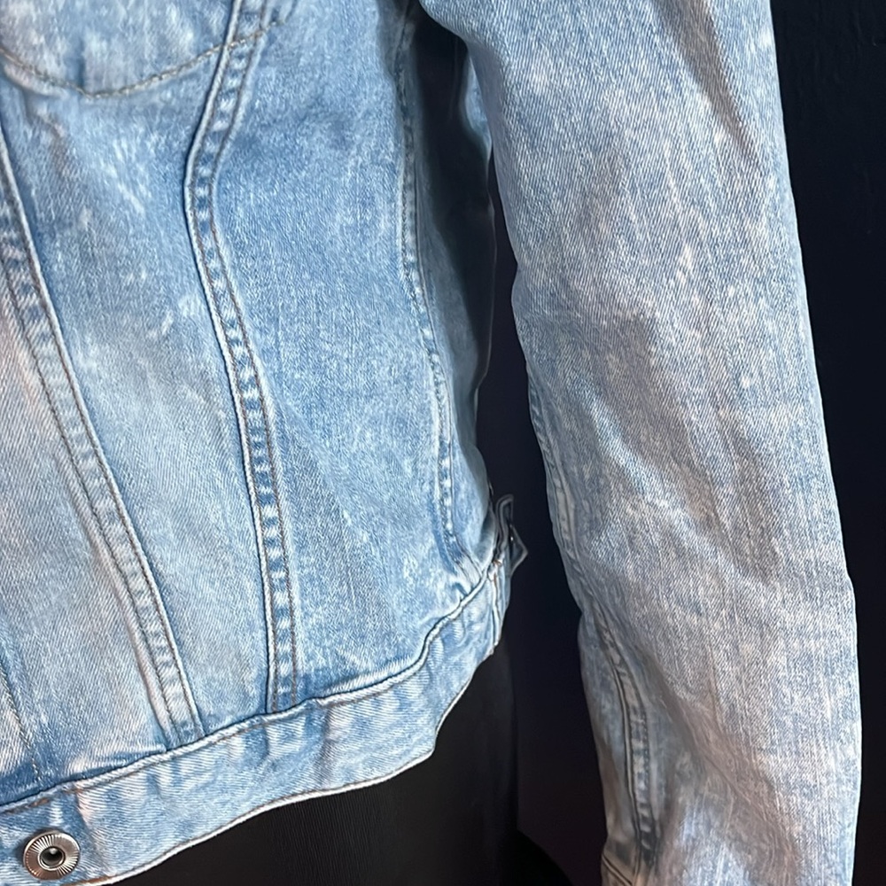 H&M Label of Graded Goods jean jacket distressed acid wash sz 8 - Picture 2 of 7